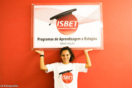 Aprenda a se inscrever nos programas de estágio e jovens aprendidos no ISBET