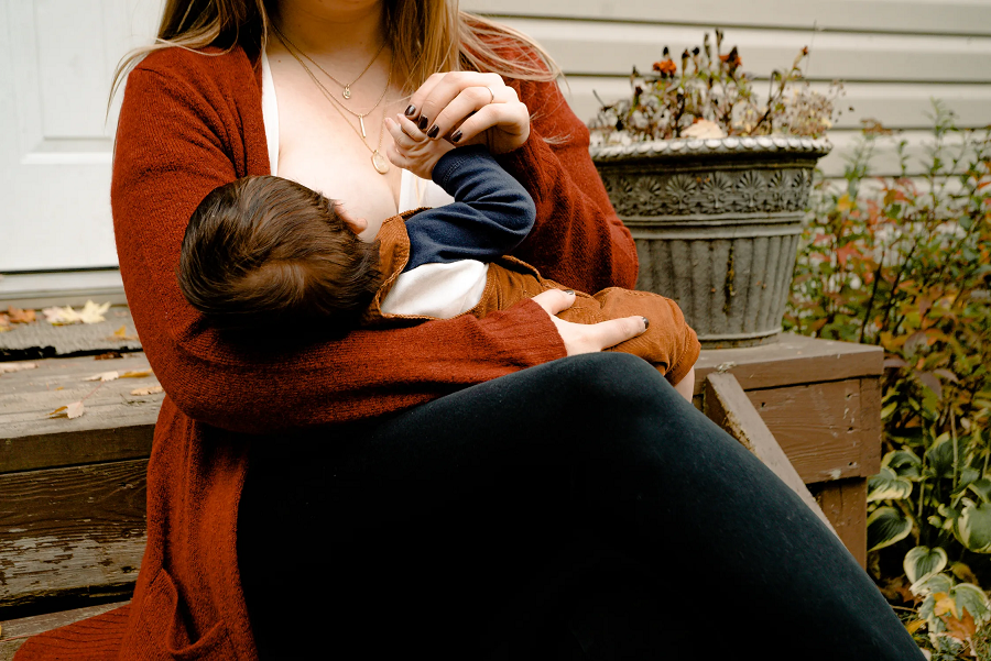 Learn How to Lose Weight While Breastfeeding